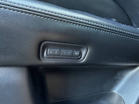 2016 Nissan Pathfinder Platinum