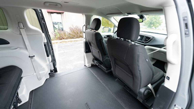 2020 Chrysler Pacifica Touring