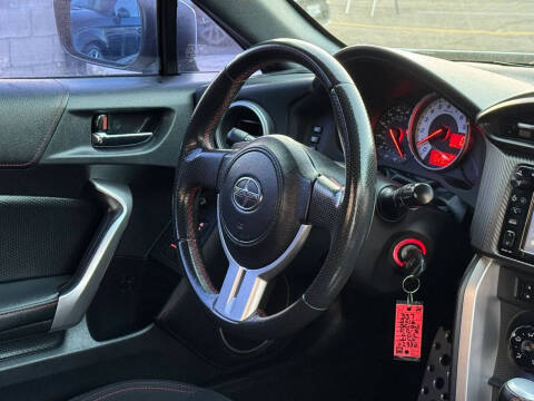 2016 Scion FR-S