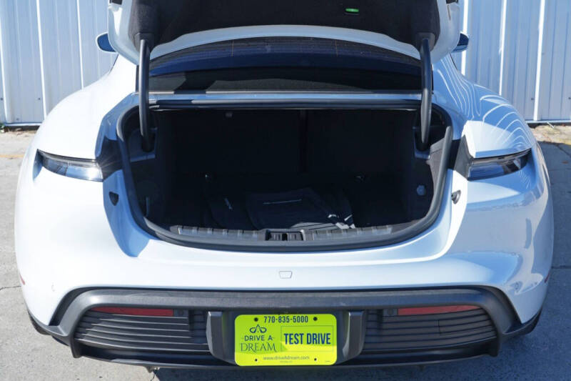 2022 Porsche Taycan 4S