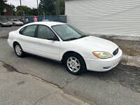 2007 Ford Taurus SE