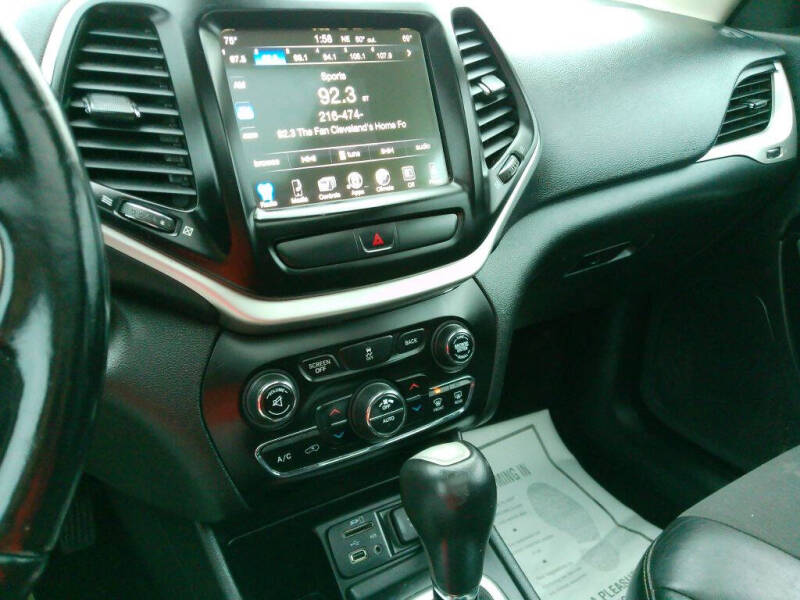 2018 Jeep Cherokee Latitude Plus