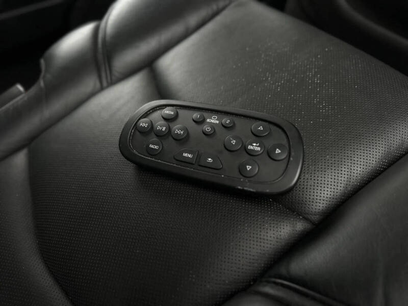 2017 Cadillac Escalade ESV Premium Luxury