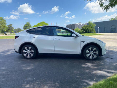2024 Tesla Model Y Long Range