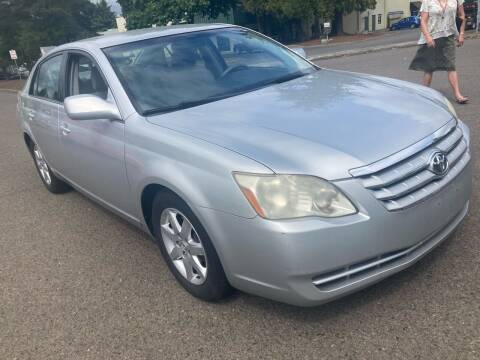 2005 Toyota Avalon for sale at Blue Line Auto Group in Portland OR
