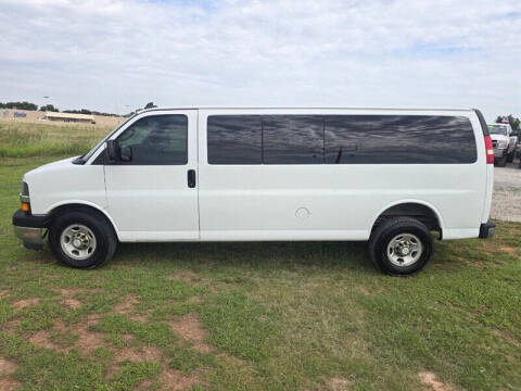 2017 Chevrolet Express LT 3500