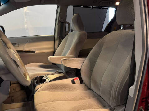 2011 Toyota Sienna
