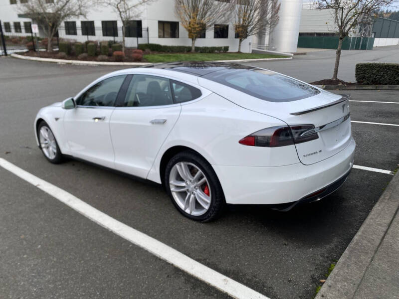 2014 Tesla Model S P85