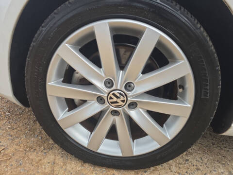 2012 Volkswagen Jetta SportWagen TDI