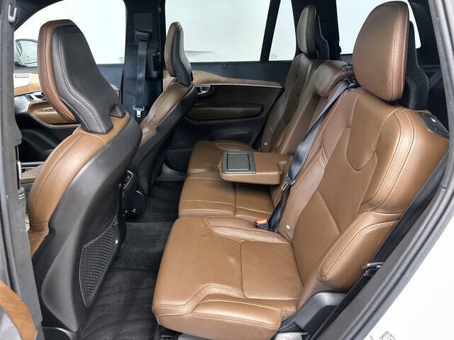2019 Volvo XC90 T6 Inscription