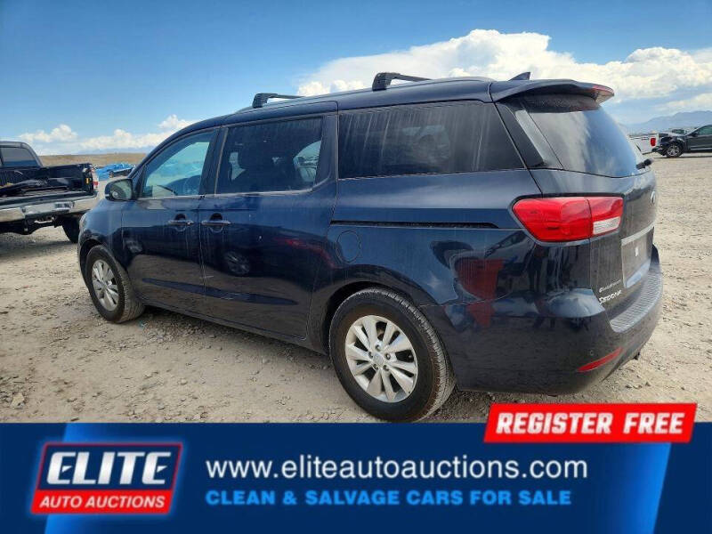 2016 Kia Sedona LX
