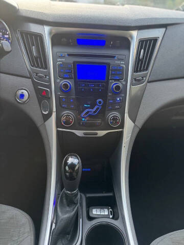 2011 Hyundai Sonata Hybrid