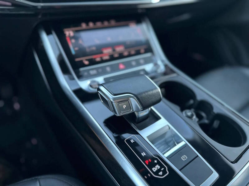 2021 Audi Q7 quattro Premium Plus 55 TFSI