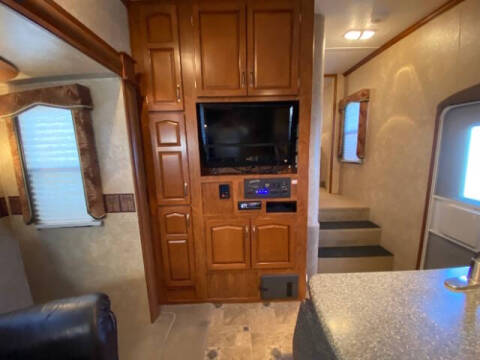 2010 Keystone RV Raptor