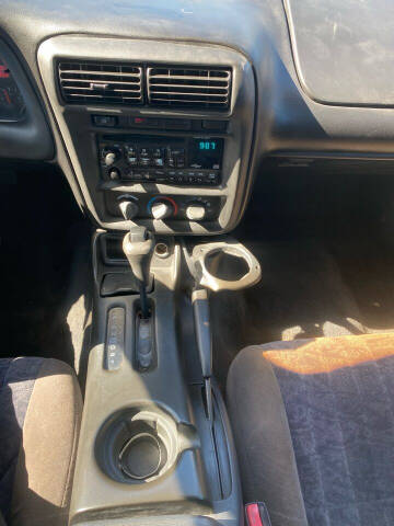 2002 Chevrolet Camaro