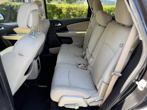 2012 Dodge Journey SXT