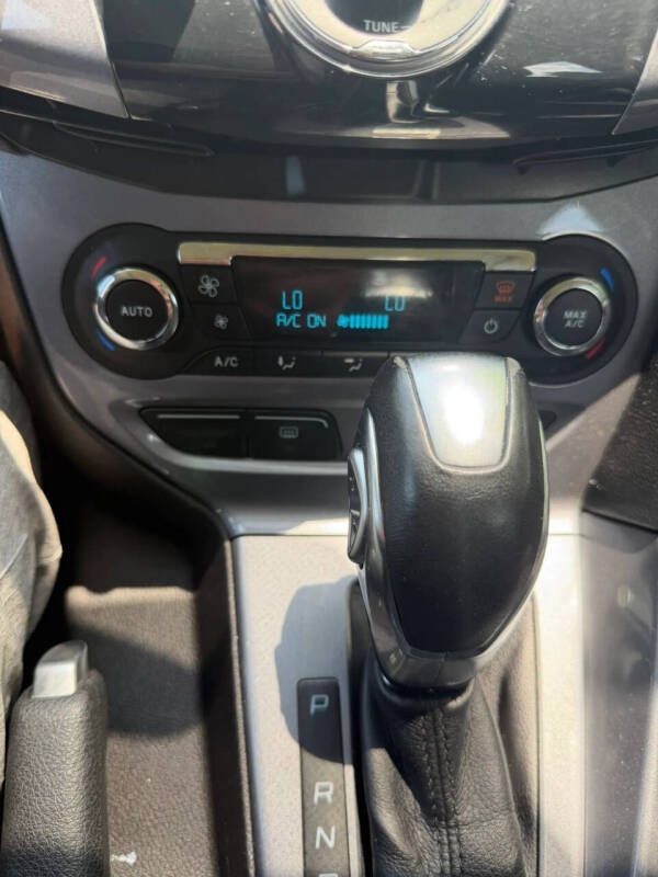 2014 Ford Focus Titanium