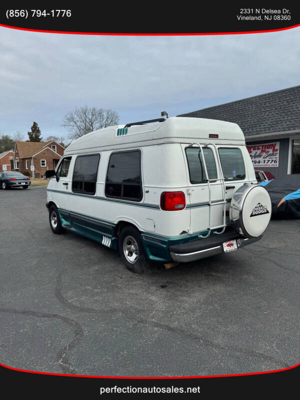 1997 Dodge Ram Van 2500