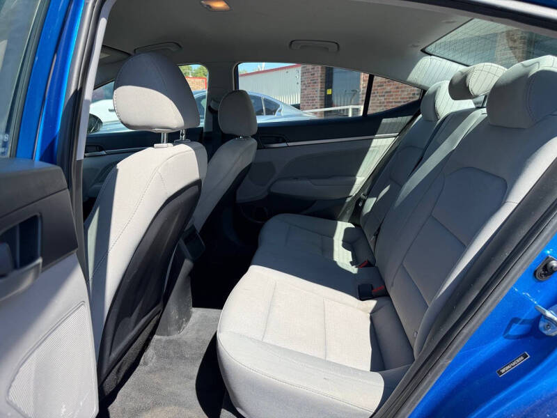 2018 Hyundai Elantra SEL