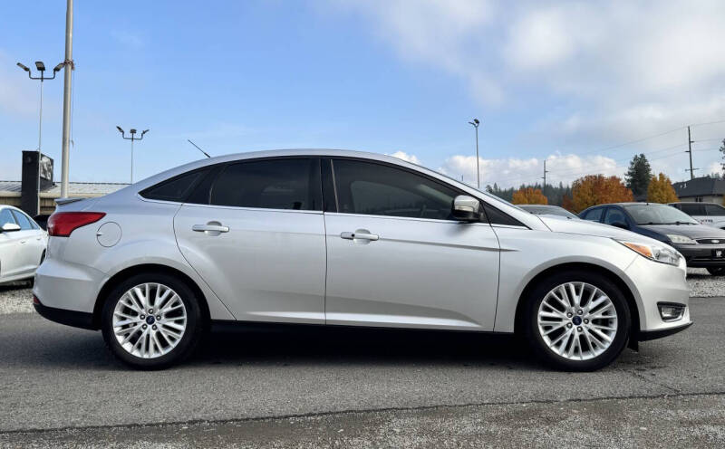 2017 Ford Focus Titanium