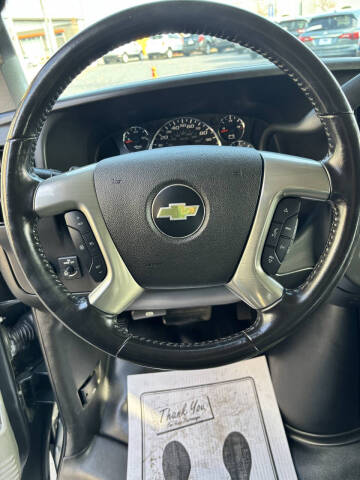 2017 Chevrolet Express LS 2500