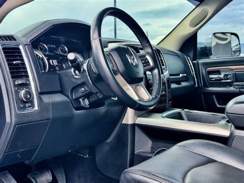 2016 RAM 1500 Laramie