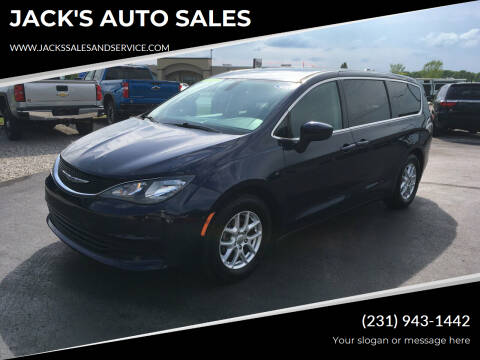 2017 Chrysler Pacifica for sale at JACK'S AUTO SALES in Traverse City MI