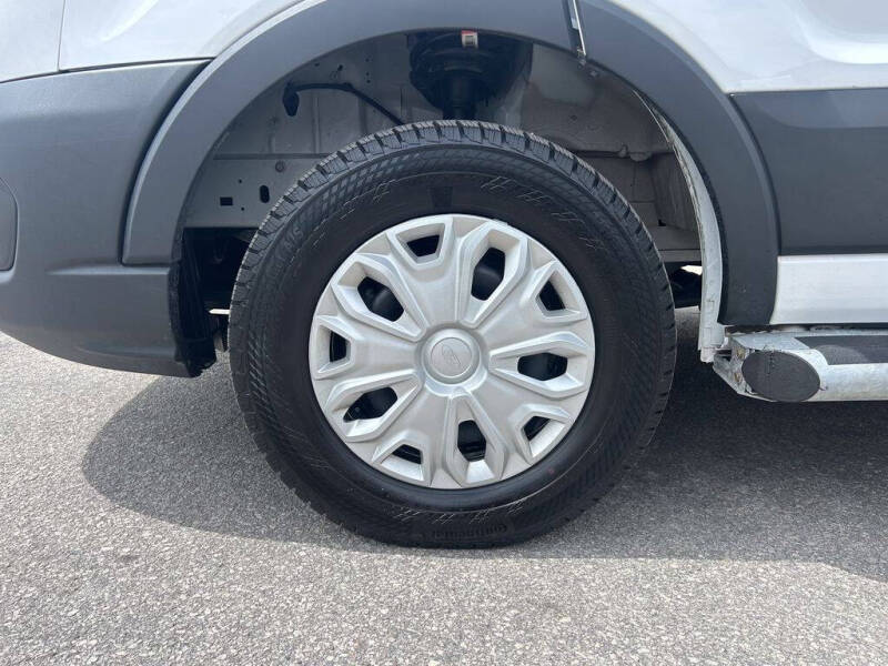 2025 Ford Transit