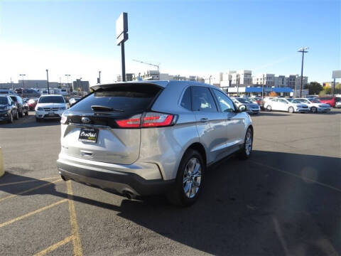 2019 Ford Edge Titanium
