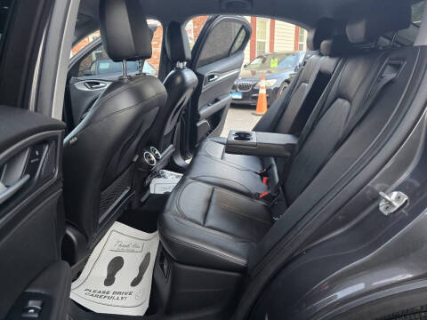 2018 Alfa Romeo Stelvio Sport