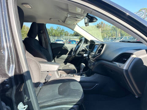 2015 Jeep Cherokee Altitude