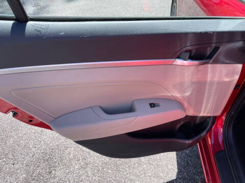 2020 Hyundai Elantra