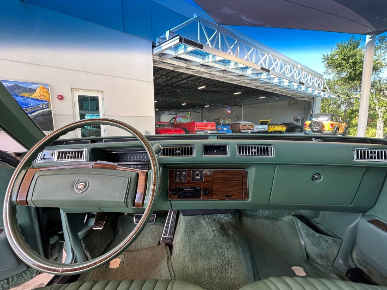 1977 Cadillac Seville 24