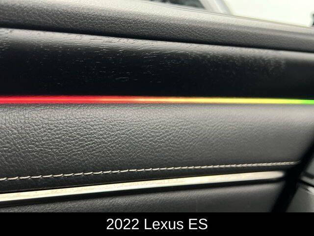 2022 Lexus ES 300h