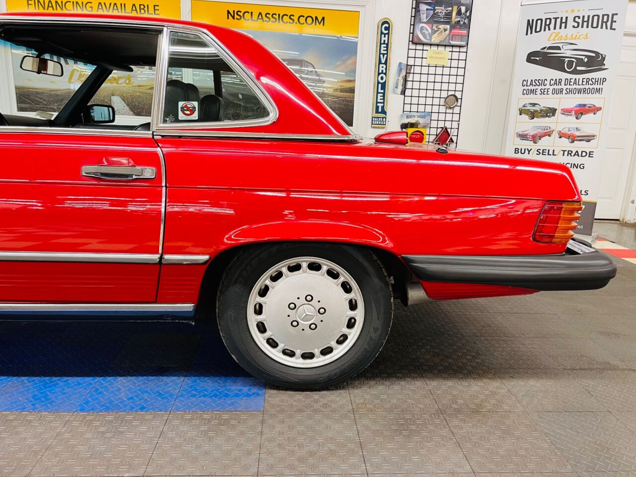 1987 Mercedes-Benz 560-Class 20
