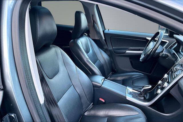 2016 Volvo XC60 T6