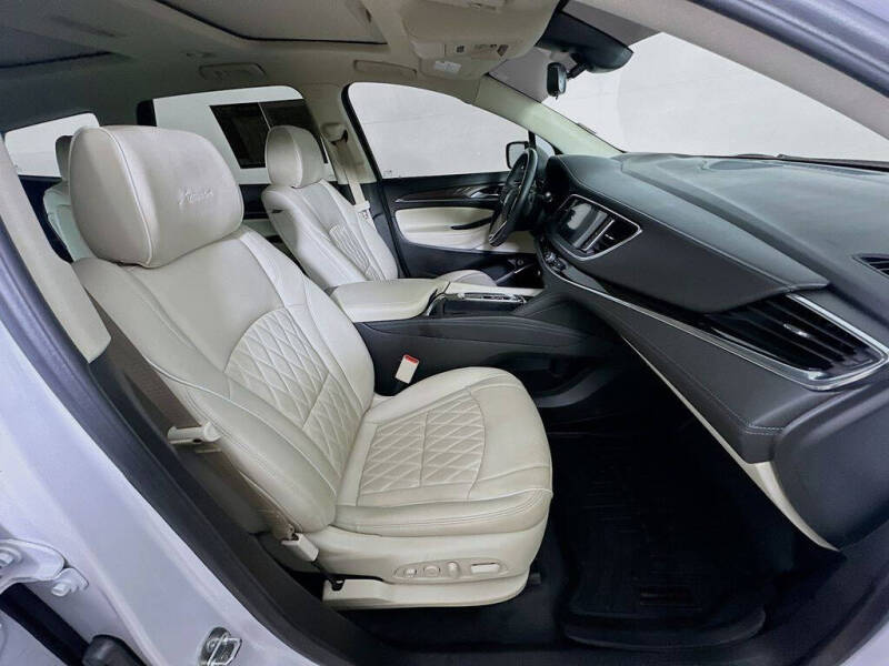 2023 Buick Enclave Avenir