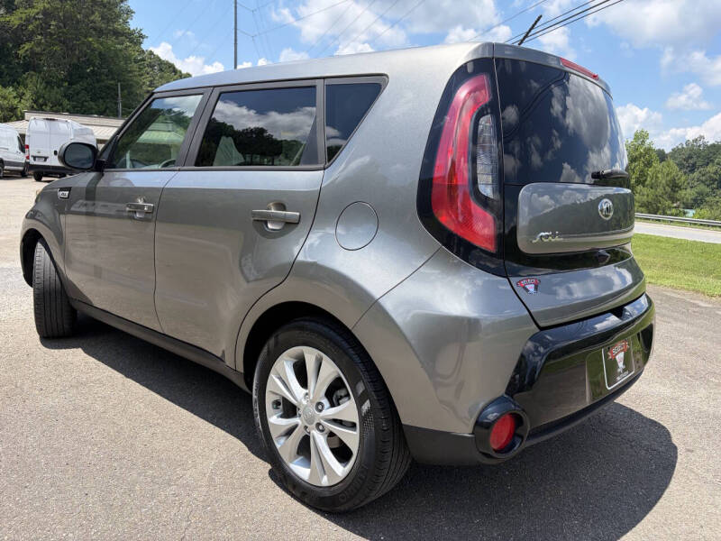 2016 Kia Soul +