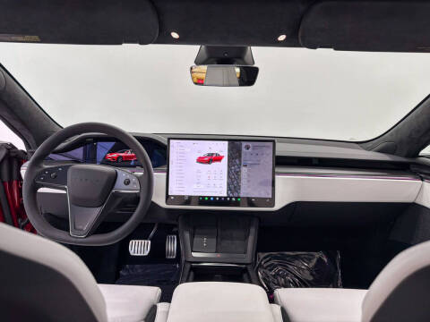 2026 Tesla Model S Plaid