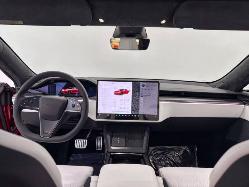 2026 Tesla Model S Plaid