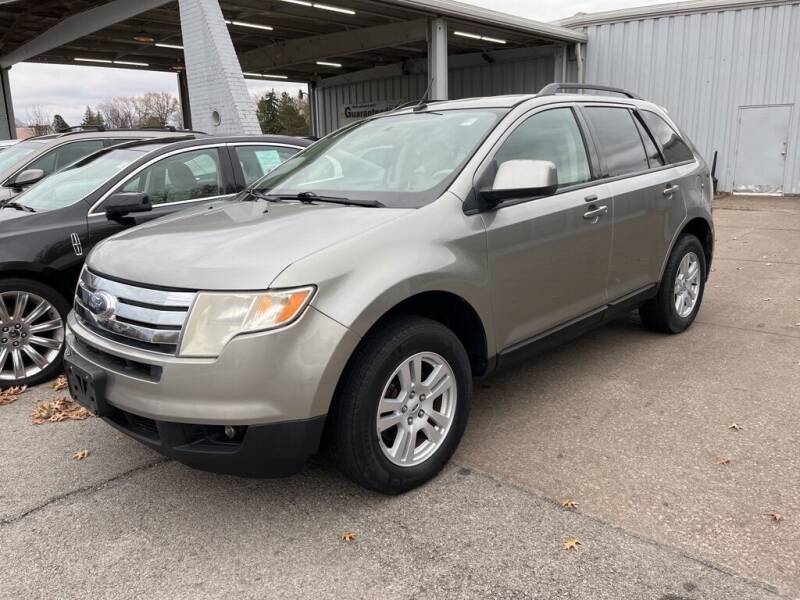 2008 Ford Edge for sale at Lakeshore Auto Wholesalers in Amherst OH