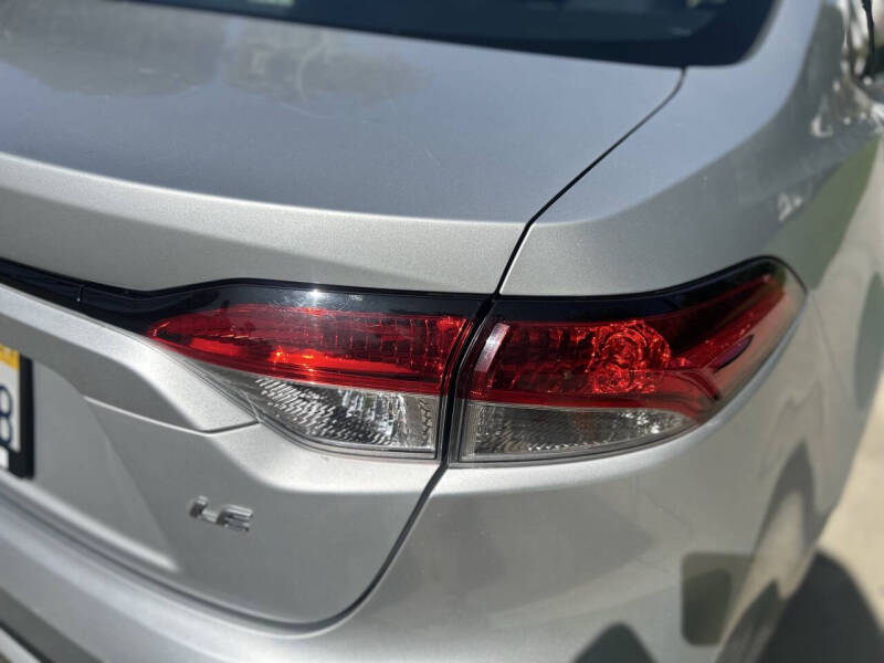 2021 Toyota Corolla LE