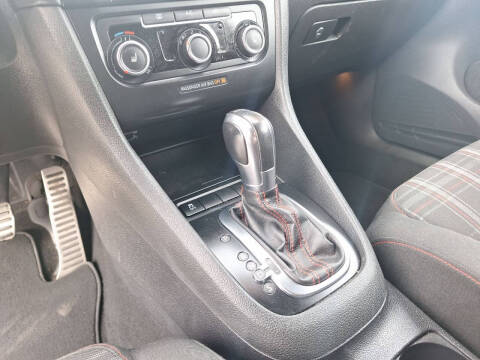 2013 Volkswagen GTI Base PZEV