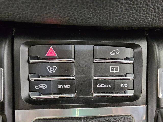 2016 Porsche Macan S