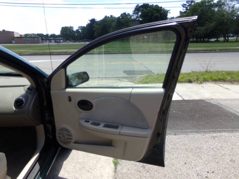2006 Saturn Ion 3