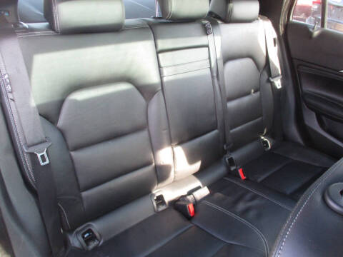 2018 Infiniti QX30 Essential