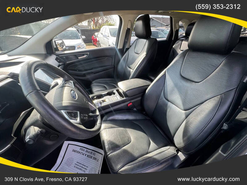 2020 Ford Edge Titanium