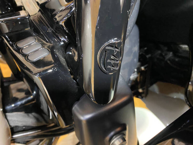2022 Harley-Davidson Road Glide® Special