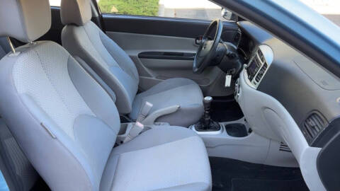 2011 Hyundai Accent SE