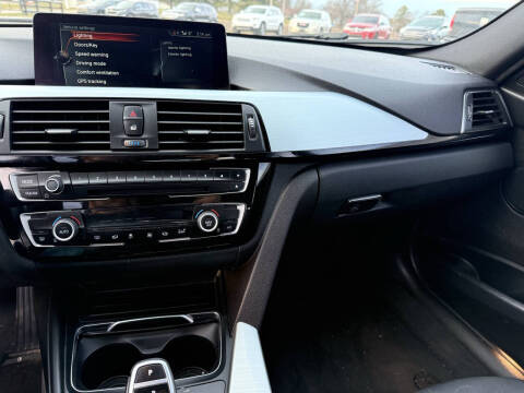 2017 BMW 3 Series 330i